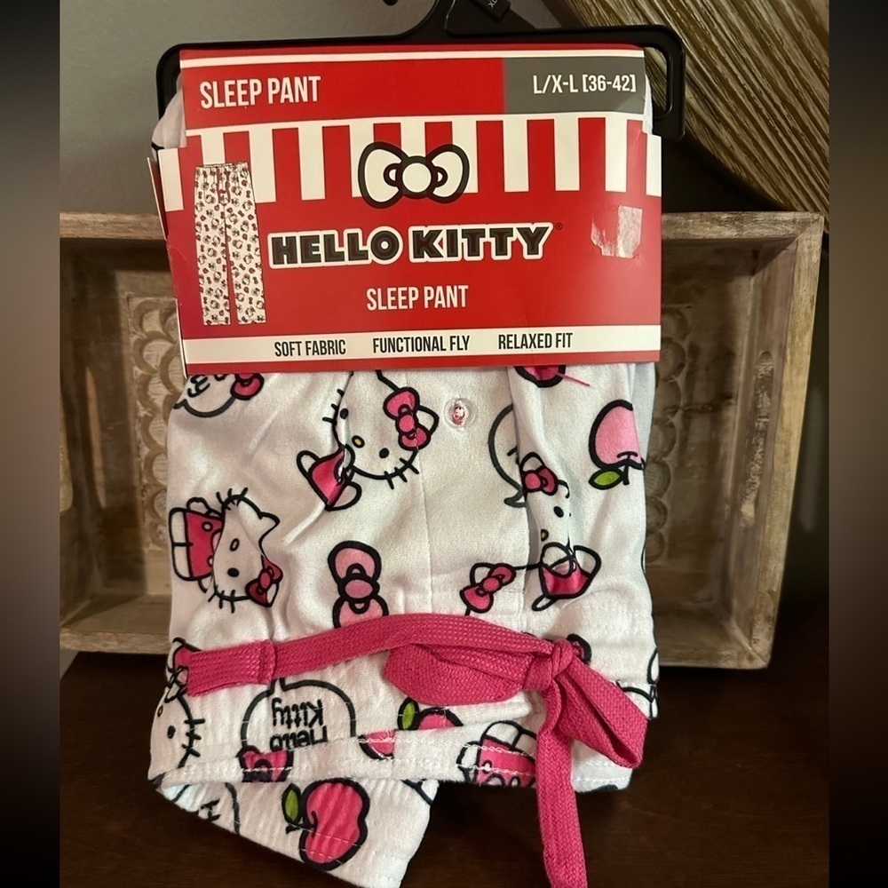 *CLEARANCE* 
Hello Kitty Pajama Sleep Pants L/XL